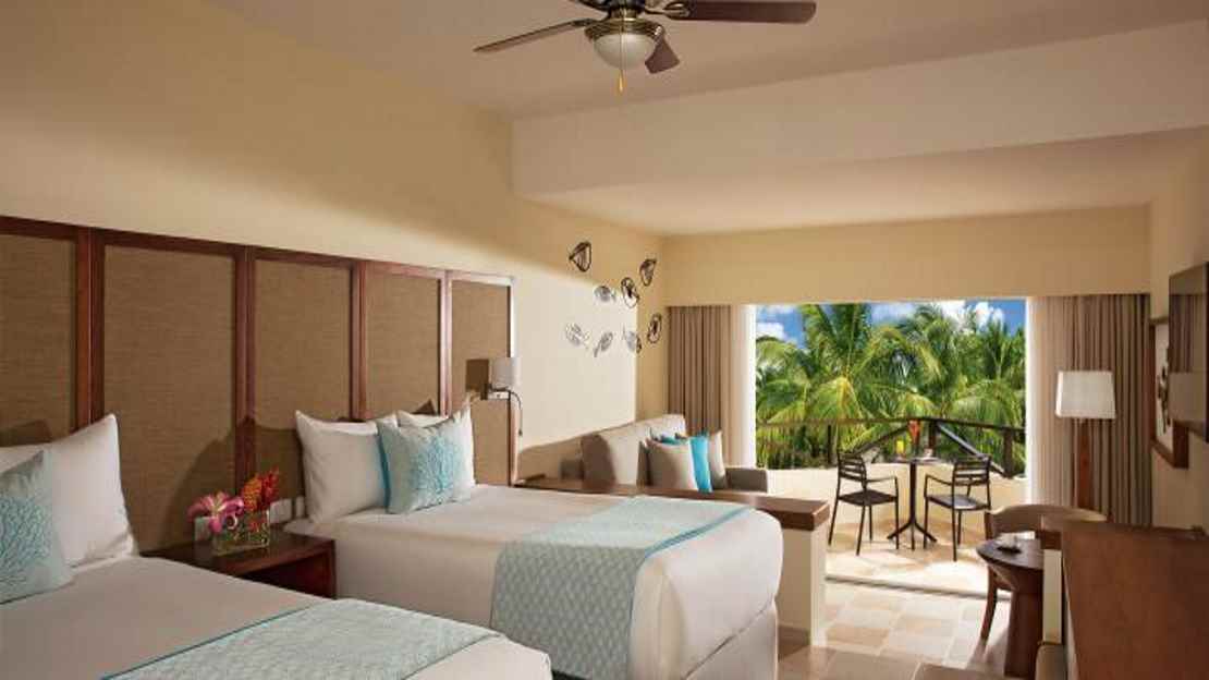 Premium Tropical View with Jacuzzi